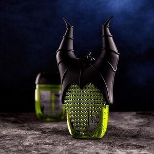 BBW Maleficent Bling Glow-in-the-Dark
PocketBac Holder with Bonus Gel, NWT